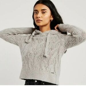 🇺🇸Abercrombie & Fitch Chunky Knit Gray Pullover Sweater